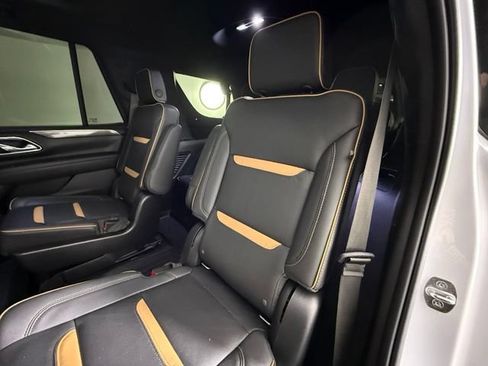 Used 2021 GMC Yukon AT4 w/ AT4 Premium Package AWD/4WD image 21