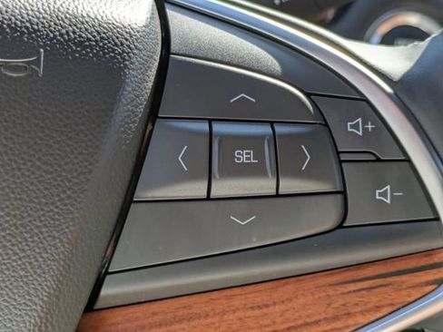 Used 2025 Cadillac XT5 Premium Luxury w/ LPO, Floor Liner Package FWD image 27
