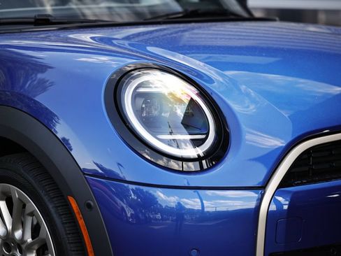 Used 2025 MINI Cooper S FWD image 2