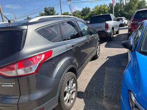Used 2015 Ford Escape Titanium FWD image 4