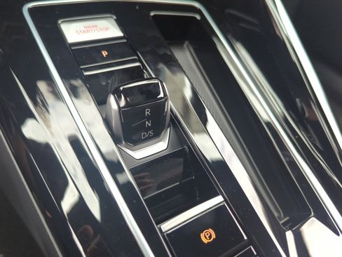 New 2025 Volkswagen GTI SE image 15