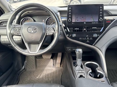 Used 2024 Toyota Camry XLE image 8