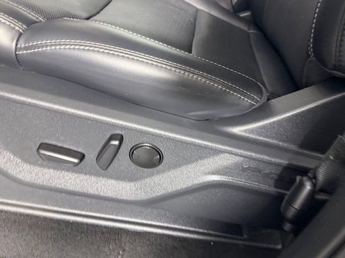 Used 2025 Ford Expedition Platinum AWD/4WD image 23