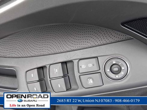 Used 2012 Hyundai Elantra Limited w/ Technology Pkg 5 FWD image 13