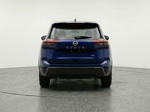 Used 2025 Nissan Rogue SV AWD/4WD image 7