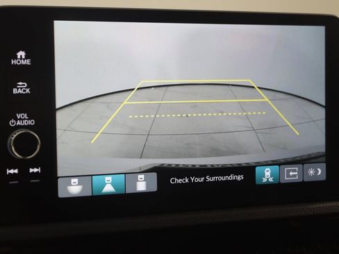 Used 2025 Honda CR-V Sport Touring image 10