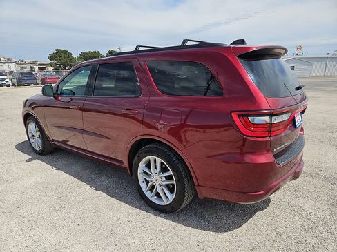 Used 2024 Dodge Durango GT RWD image 4