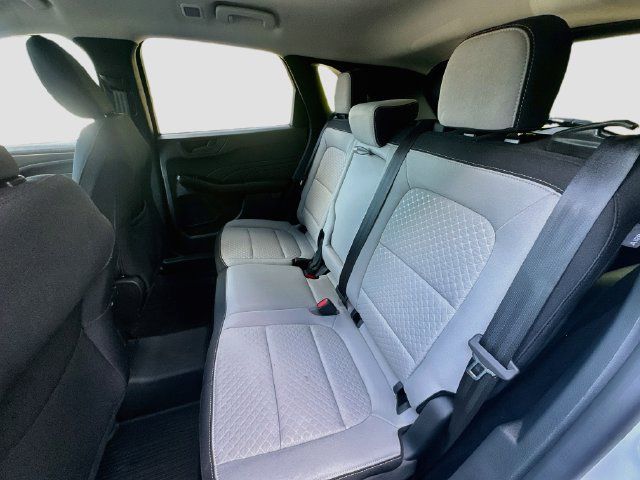Used 2024 Ford Escape Active AWD/4WD image 24
