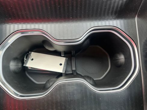 New 2025 Jeep Grand Cherokee Limited w/ Black Appearance Package image 28