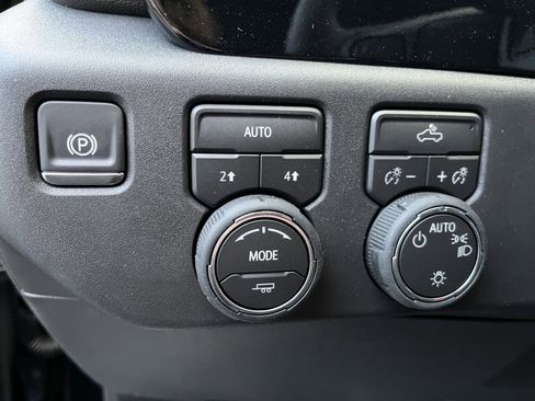 New 2026 Chevrolet Silverado 1500 LT image 16