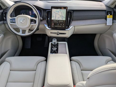 New 2026 Volvo XC90 T8 Ultra w/ Protection Package Premier AWD/4WD image 5