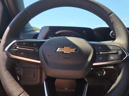 New 2025 Chevrolet Suburban Premier image 12