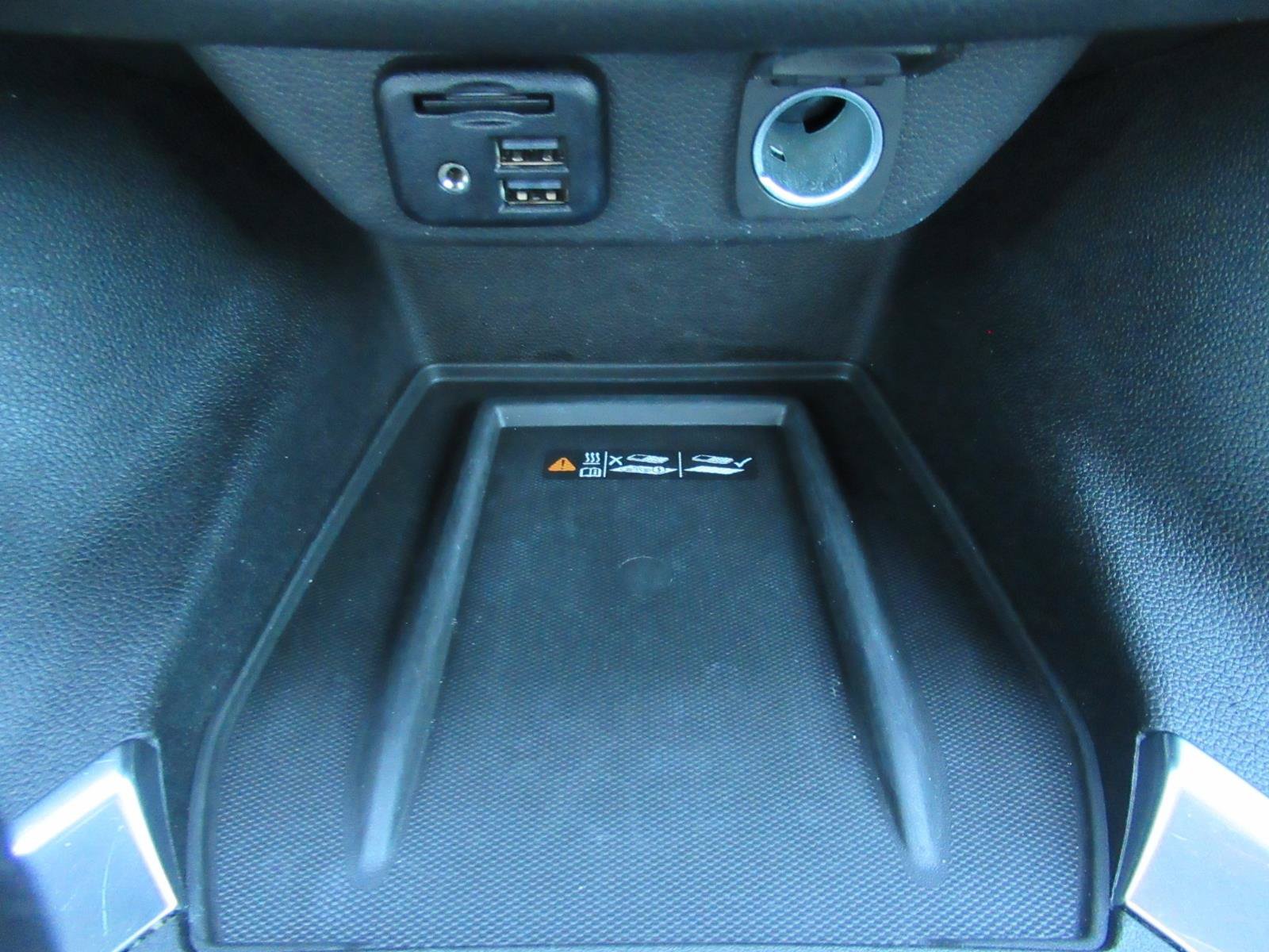 Certified 2022 Chevrolet Traverse RS w/ LPO, 'HIT The Road' Package AWD/4WD image 28