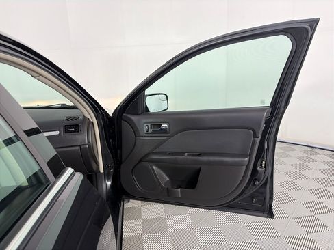 Used 2011 Ford Fusion SE w/ 202A Rapid Spec Order Code image 28