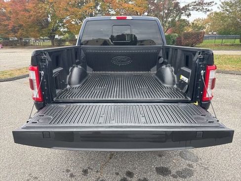 Used 2022 Ford F150 Lariat w/ Max Trailer Tow Package image 29