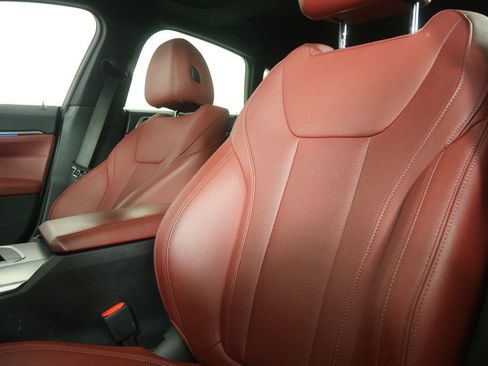 Certified 2023 BMW i4 eDrive40 RWD image 9