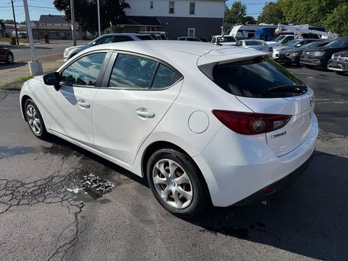 Used 2015 MAZDA MAZDA3 i Sport FWD image 7