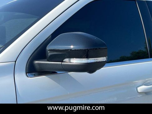 New 2025 Ford Expedition Max King Ranch image 13