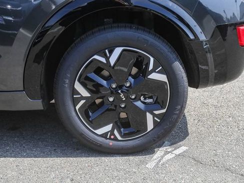 New 2026 Kia Niro Wind image 11