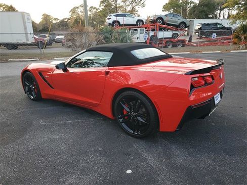 Used 2014 Chevrolet Corvette Stingray Convertible w/ 3LT Preferred Equipment Group image 4