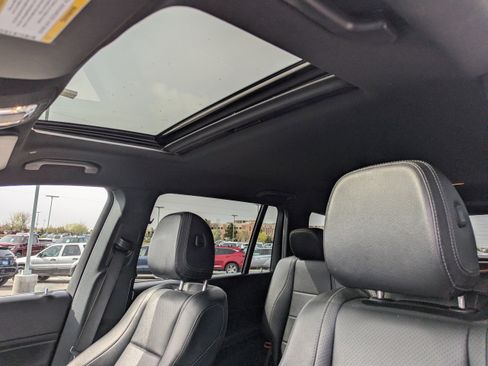 Used 2021 Mercedes-Benz GLS 450 4MATIC image 29