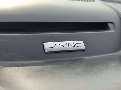 Used 2016 Ford Escape SE w/ Equipment Group 201A image 25