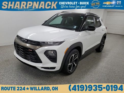 Used 2023 Chevrolet TrailBlazer RS w/ Sun and Liftgate Package image 1