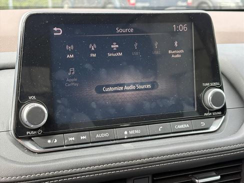 Used 2021 Nissan Rogue S image 10