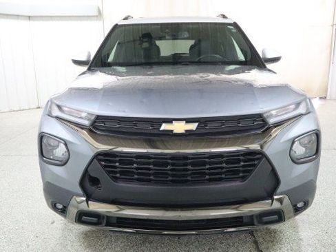 Used 2022 Chevrolet TrailBlazer ACTIV w/ Sun and Liftgate Package FWD image 7