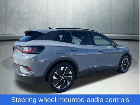 Used 2021 Volkswagen ID.4 Pro image 5