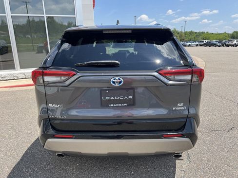 Used 2022 Toyota RAV4 SE AWD/4WD image 25
