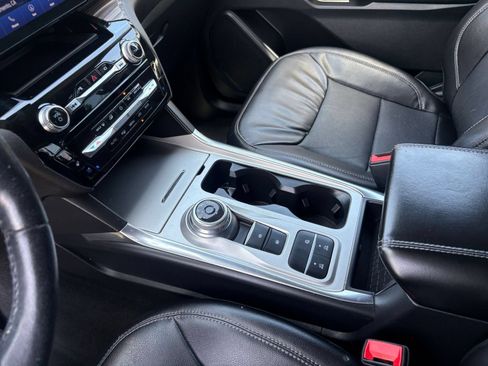 Used 2023 Ford Explorer Limited RWD image 45
