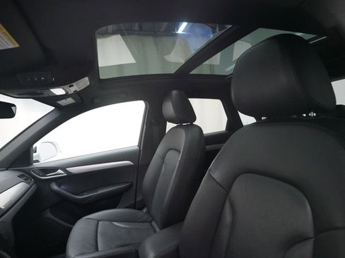 Used 2018 Audi Q3 2.0T Premium Plus w/ Premium Plus Package AWD/4WD image 33
