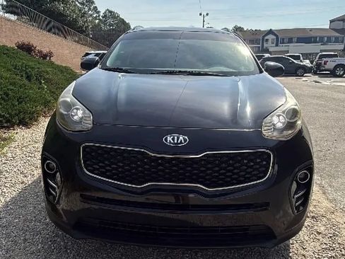 Used 2017 Kia Sportage EX FWD image 4