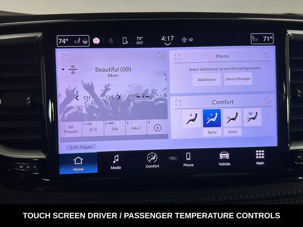 Used 2021 Chrysler Pacifica Touring w/ Cold Weather Group FWD image 16