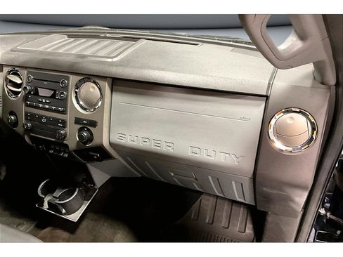 Used 2012 Ford F350 XLT w/ XLT Premium Pkg image 17