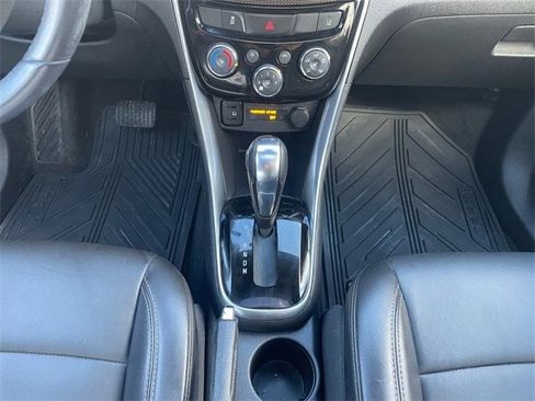 Used 2020 Chevrolet Trax Premier image 11