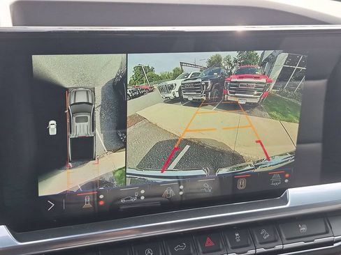 New 2026 GMC Sierra 1500 Elevation w/ Elevation Premium Package AWD/4WD image 18