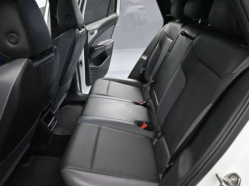 Used 2024 Volkswagen ID.4 S RWD image 19
