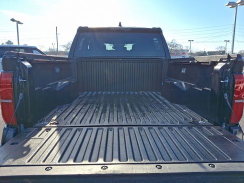 Used 2025 Toyota Tacoma SR5 image 30