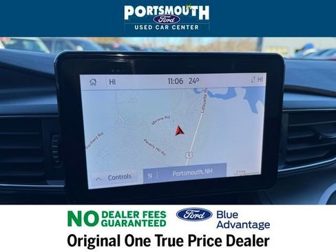 Certified 2022 Ford Explorer XLT w/ Equipment Group 202A image 10