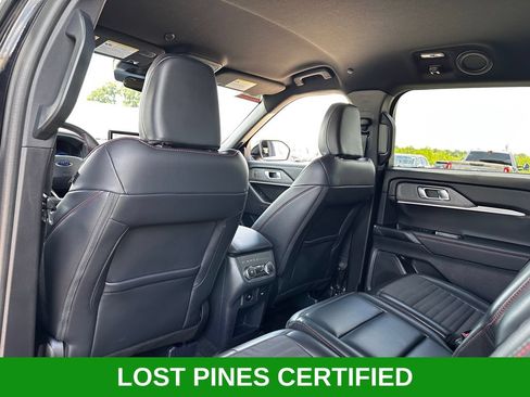 Used 2025 Ford Explorer ST-Line RWD image 28
