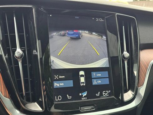 Used 2019 Volvo S60 T5 Momentum w/ Multimedia Package FWD image 31
