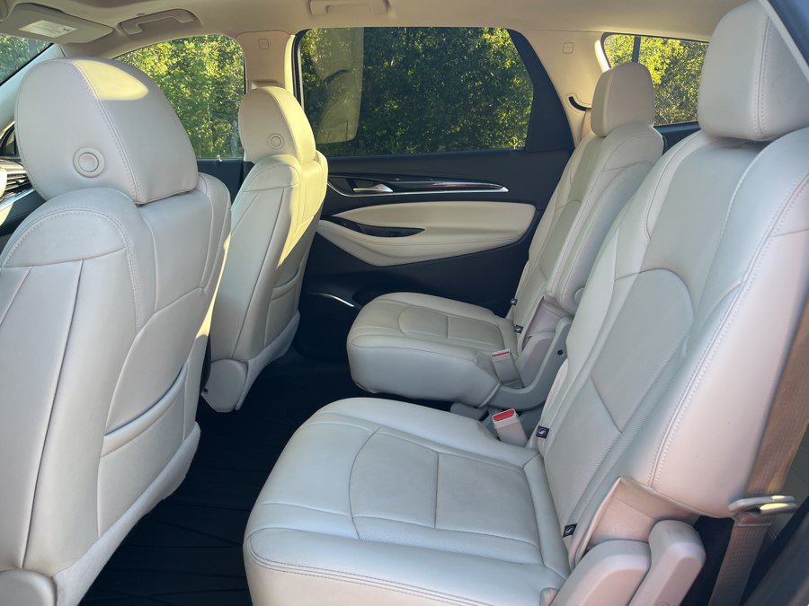 Used 2022 Buick Enclave Premium w/ Experience Buick Package AWD/4WD image 7