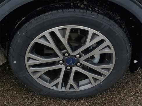 Used 2021 Ford Escape SEL image 5