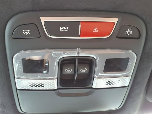 Certified 2025 Kia Telluride SX Prestige X-Line AWD/4WD image 23