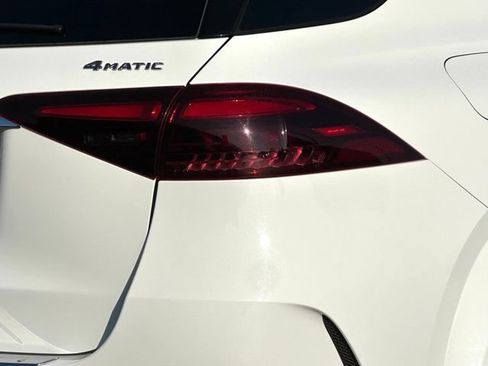Certified 2024 Mercedes-Benz GLE 450e 4MATIC image 12