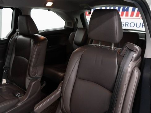 Used 2019 Honda Odyssey Elite image 17