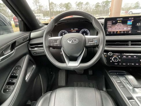 Used 2025 INFINITI QX60 Luxe w/ Black Edition image 13