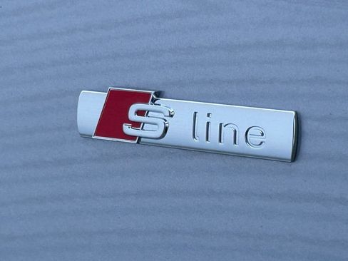 Used 2025 Audi Q5 2.0T Premium Plus w/ Premium Plus Package image 40